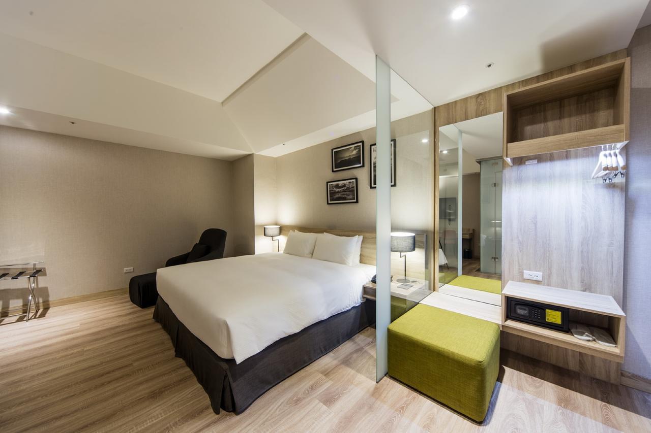 The Ho Hotel Sin-ču Exteriér fotografie